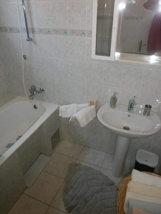 Apartments By The Sea Podgora, Makarska - 12326 Buitenkant foto