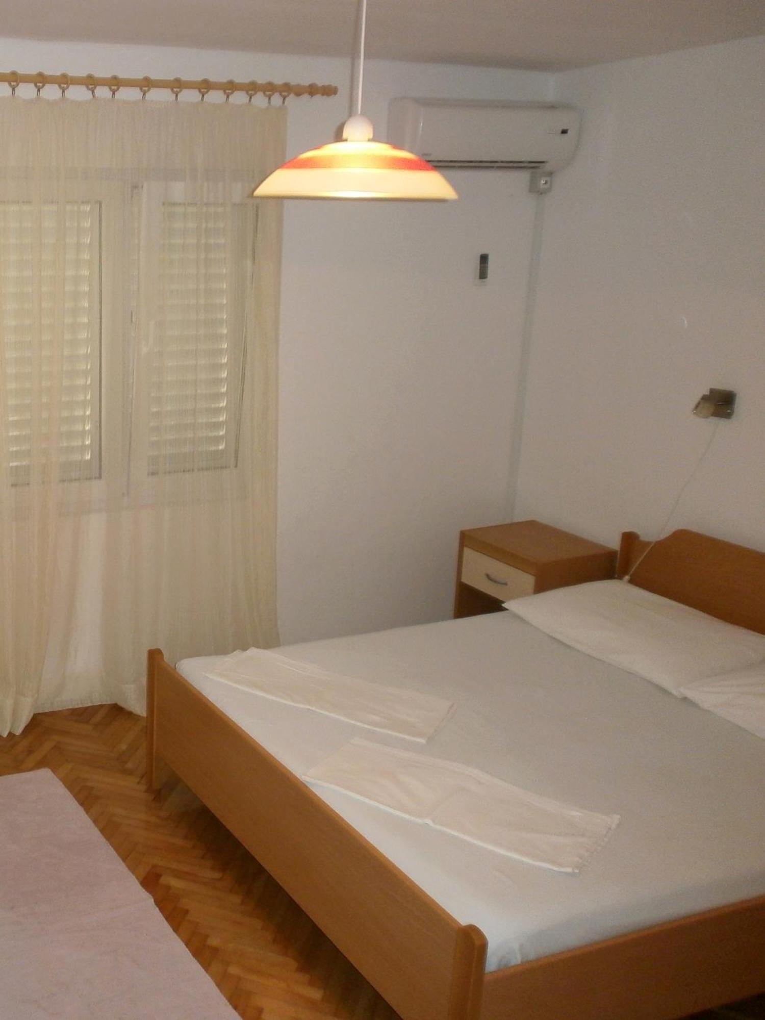 Apartments By The Sea Podgora, Makarska - 12326 Buitenkant foto
